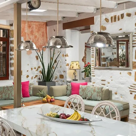 Βίλα Splantzia - Heated Pool - Garden Χανιά