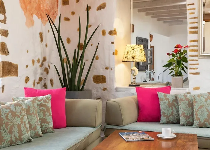 Splantzia - Heated Pool - Garden Villa *