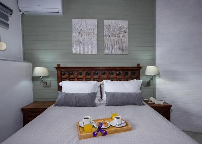 Splantzia - Heated Pool - Garden