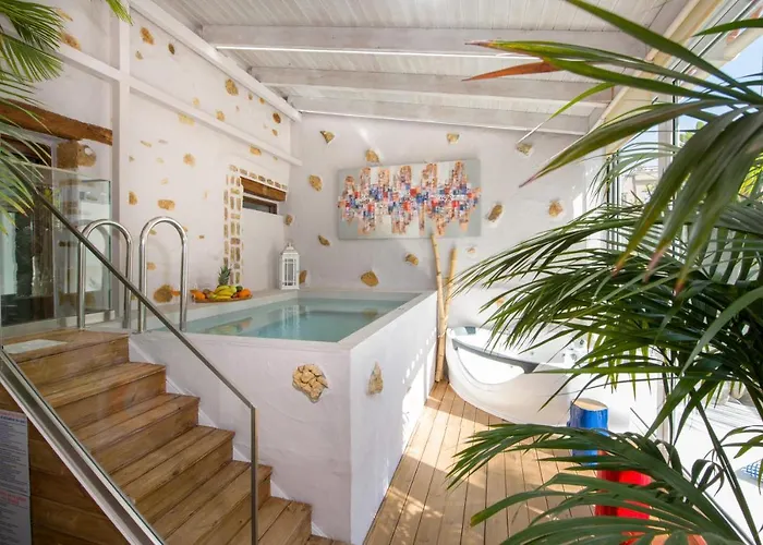 Splantzia - Heated Pool - Garden Villa La Canée