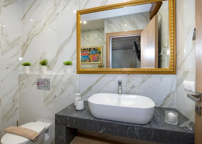 Splantzia - Heated Pool - Garden Villa *