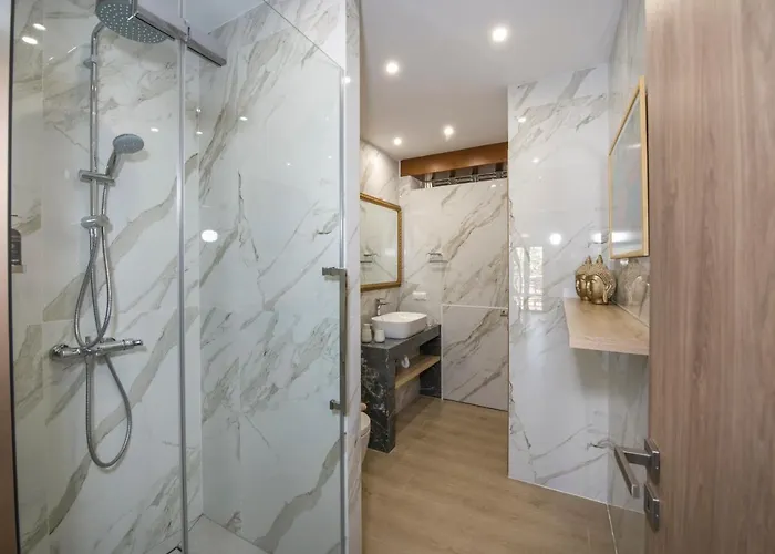 Splantzia - Heated Pool - Garden