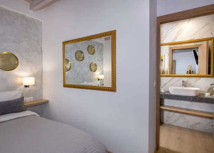 Splantzia - Heated Pool - Garden