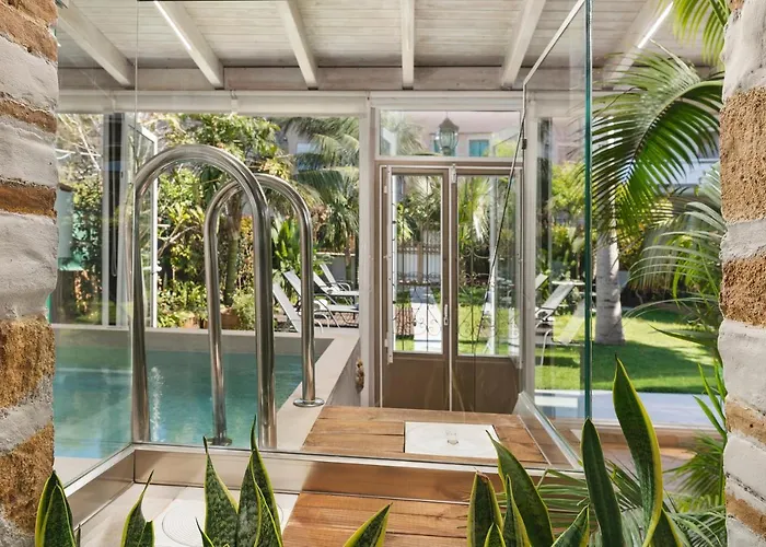 Villa Splantzia - Heated Pool - Garden La Canée