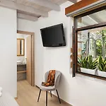 Splantzia - Heated Pool - Garden 빌라