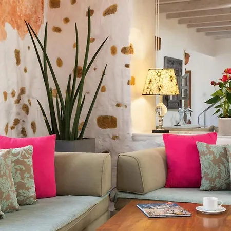 Splantzia - Heated Pool - Garden Villa *