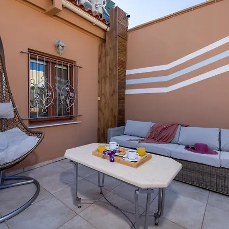 Splantzia - Heated Pool - Garden خانيا