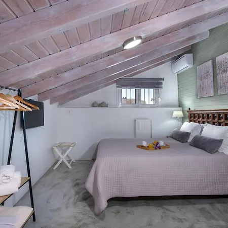 Splantzia - Heated Pool - Garden فيلة خانيا