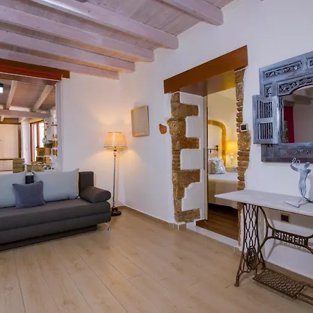 Splantzia - Heated Pool - Garden Villa *