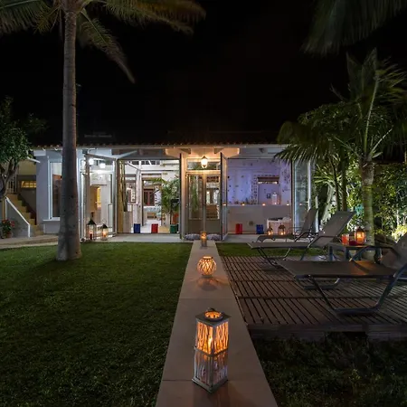 Splantzia - Heated Pool - Garden Villa