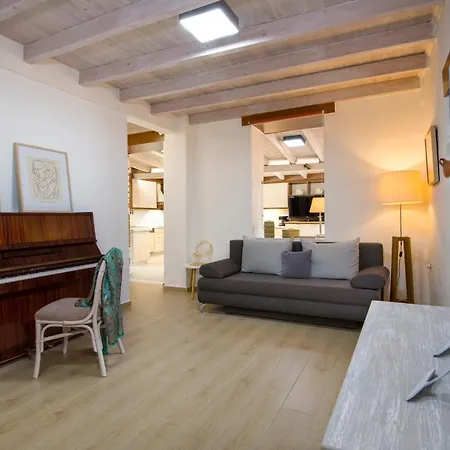 Splantzia - Heated Pool - Garden *