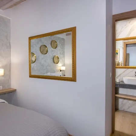 Splantzia - Heated Pool - Garden